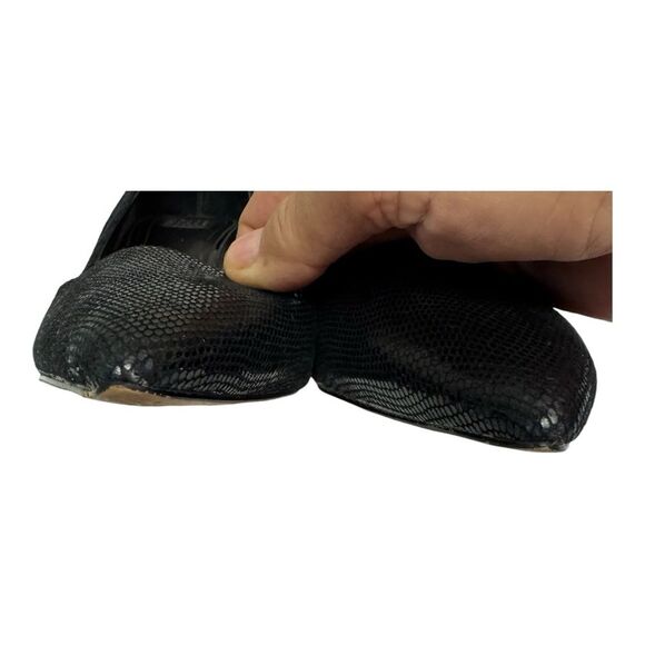 White House Black Market Black Snakeskin Pointed Toe Stiletto Heels - Picture 11 of 14